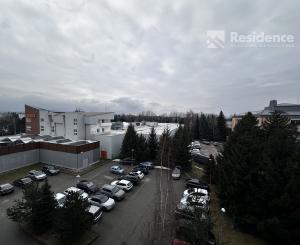 2i byt Liptovský Mikuláš centrum | 2 balkóny | zariadený