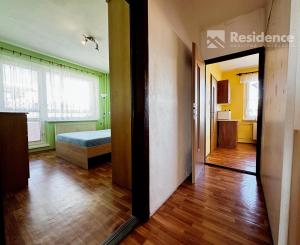 Na Predaj priestranný 4-izbový byt s výmerou 79,8 m² centrum