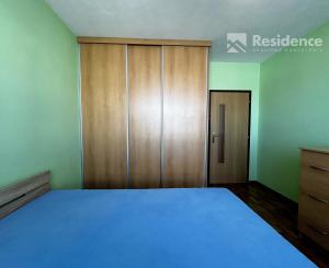 Na Predaj priestranný 4-izbový byt s výmerou 79,8 m² centrum