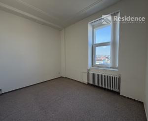 Na prenájom 2- izbový byt v Liptovskom Mikuláši