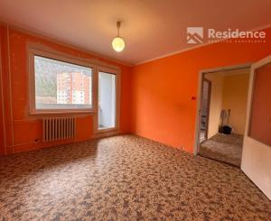 Priestranný 3-izbový byt v Liptovskom Hrádku na predaj