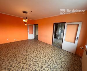 Priestranný 3-izbový byt v Liptovskom Hrádku na predaj