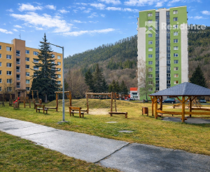 Priestranný 3-izbový byt v Liptovskom Hrádku na predaj