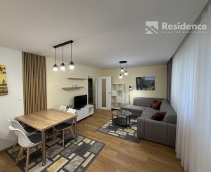 Na prenájom 3- izbový byt s garážou