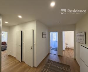 Na prenájom 3- izbový byt s garážou