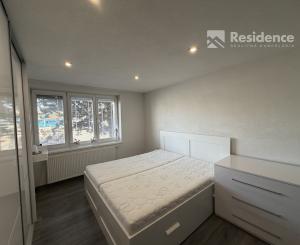 Na prenájom 2- izbový byt v Liptovskom Mikuláši