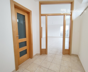 Na predaj 3-izbový byt, Liptovský Mikuláš - Nábrežie