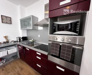 Prenájom Útulný 2-izbový byt s balkónom a parkovacím miestom