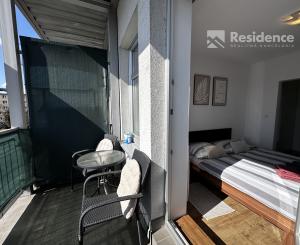 Prenájom Útulný 2-izbový byt s balkónom a parkovacím miestom