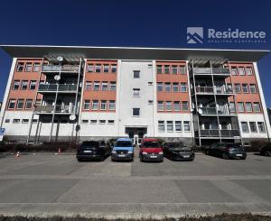 Prenájom Útulný 2-izbový byt s balkónom a parkovacím miestom