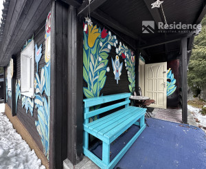 Chatka pri zjazdovke v Jasnej + 2 parkovacie miesta