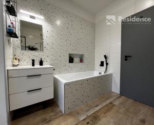 Prenájom moderného 3‑izbového bytu s podlahovým kúrením – Ružomberok, Polík