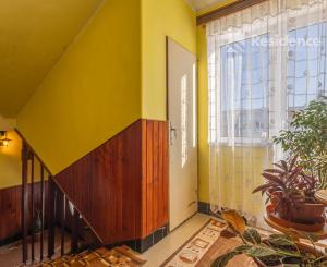 Rodinný Dom + veľký pozemok, výborná poloha /Liptovský Ján/