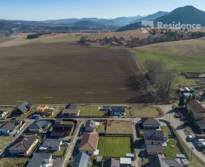 Pozemok s výhľadom na hory – cena len 120 €/m², Liptovský Mikuláš