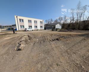 Rekreačný pozemok so stavebným povolením, Bešeňová