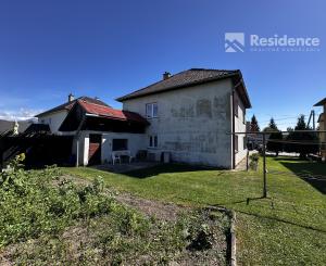 Rodinný Dom + veľký pozemok, výborná poloha /Liptovský Ján/