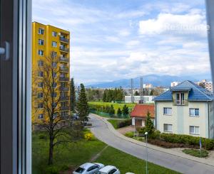 Atraktívny smart byt na prenájom, Nábrežie, 2-izbový, Liptov