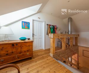 Štýlové bývanie – Unikátny rodinný dom s vežou, aký nemá nikto