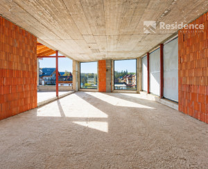 EXKLUZÍVNY DOM S TERASOU 120 m² NA HLAVNEJ CESTE DO JASNEJ