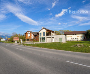EXKLUZÍVNY DOM S TERASOU 120 m² NA HLAVNEJ CESTE DO JASNEJ