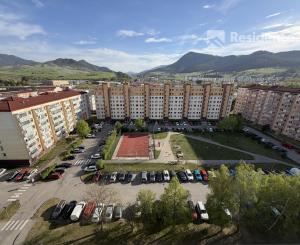 REZERVOVANÉ - Na predaj 1-izbový byt s dvoma loggiami – Roveň, Ružomberok