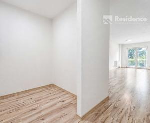 Moderný 2 izbový apartmán s terasou a nízkymi nákladmi v Liptovskom Mikuláši