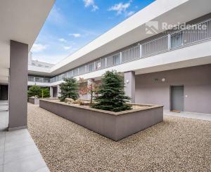 Moderný 2 izbový apartmán s terasou a nízkymi nákladmi v Liptovskom Mikuláši