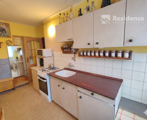2-IZBOVÝ BYT S BALKÓNOM a GARÁŽOU – LIPTOVSKÝ PETER