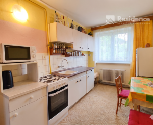 2-IZBOVÝ BYT S BALKÓNOM a GARÁŽOU – LIPTOVSKÝ PETER