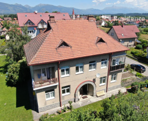 Byt s garážou a záhradou v pokojnej lokalite, Liptovský Peter