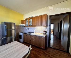 Prenájom priestranný 4-izbový byt s výmerou 79,8 m² centrum