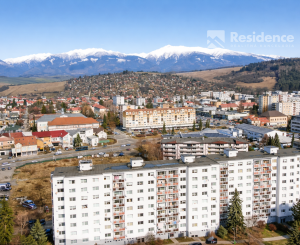 Prenájom priestranný 4-izbový byt s výmerou 79,8 m² centrum