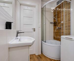 NA PREDAJ Moderný 1-izbový byt v centre Liptovského Mikuláša