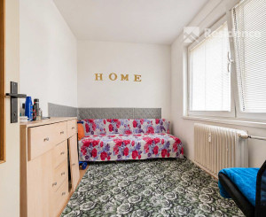 NA PREDAJ 4-izbový byt s balkónom, Liptovský Mikuláš – 77 m²