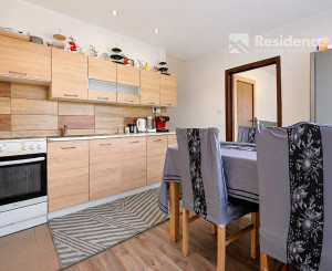 NA PREDAJ 4-izbový byt s balkónom, Liptovský Mikuláš – 77 m²