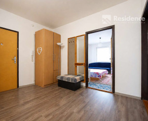 NA PREDAJ 4-izbový byt s balkónom, Liptovský Mikuláš – 77 m²