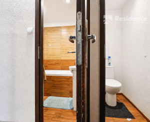 NA PREDAJ 4-izbový byt s balkónom, Liptovský Mikuláš – 77 m²
