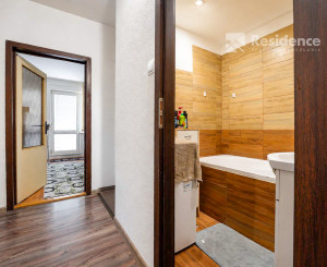 NA PREDAJ 4-izbový byt s balkónom, Liptovský Mikuláš – 77 m²