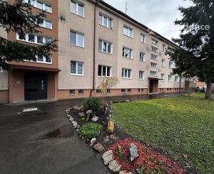 Priestranný 1-izbový byt na prenájom – Štefániková ulica, Liptovský Mikuláš