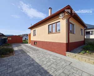 Rodinný dom s pekným pozemkom – Liptovský Mikuláš