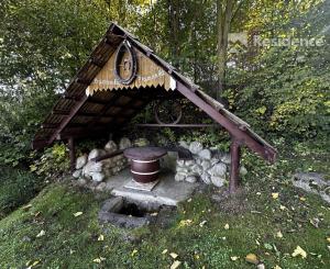 STAVEBNÝ POZEMOK V LAZISKU S PROJEKTOM RODINNÉHO DOMU | 569 m²