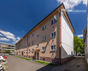 PRENÁJOM: Dvojizbový zrekonštruovaný byt v úplnom centre LM