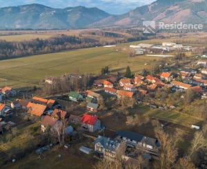 EXKLUZÍVNE | Veľkorysý stavebný pozemok 2 152 m² v obci Žiar