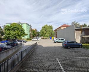 Prenájom: 2-izb. byt s terasou a parkovaním, Hurbanova, LM