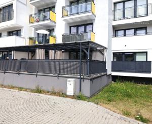 Prenájom: 2-izb. byt s terasou a parkovaním, Hurbanova, LM
