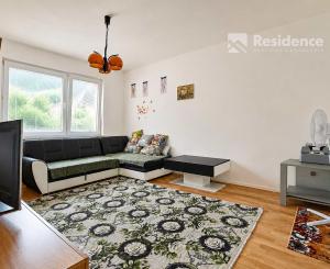 NA PREDAJ: 4-izbový byt s balkónom, Liptovský Mikuláš – 77 m²