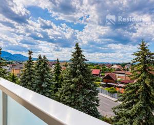 NA PREDAJ: 4-izbový byt s balkónom, Liptovský Mikuláš – 77 m²