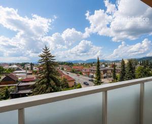 NA PREDAJ: 4-izbový byt s balkónom, Liptovský Mikuláš – 77 m²