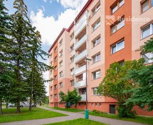 NA PREDAJ: 4-izbový byt s balkónom, Liptovský Mikuláš – 77 m²