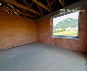 Panoráma, akú inde nenájdete! Dom na predaj v Liptovskej Anne